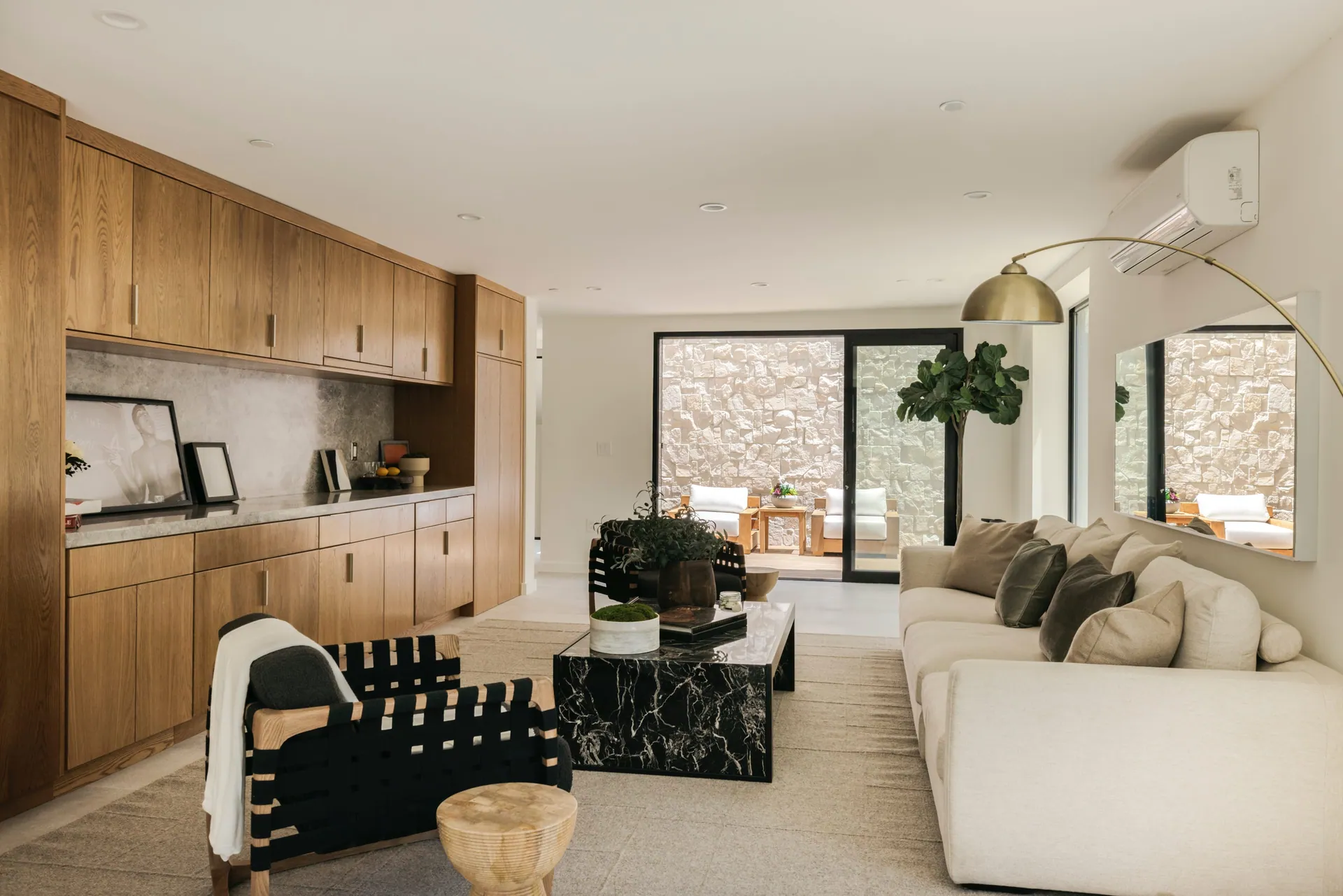 Alamo Street Residence