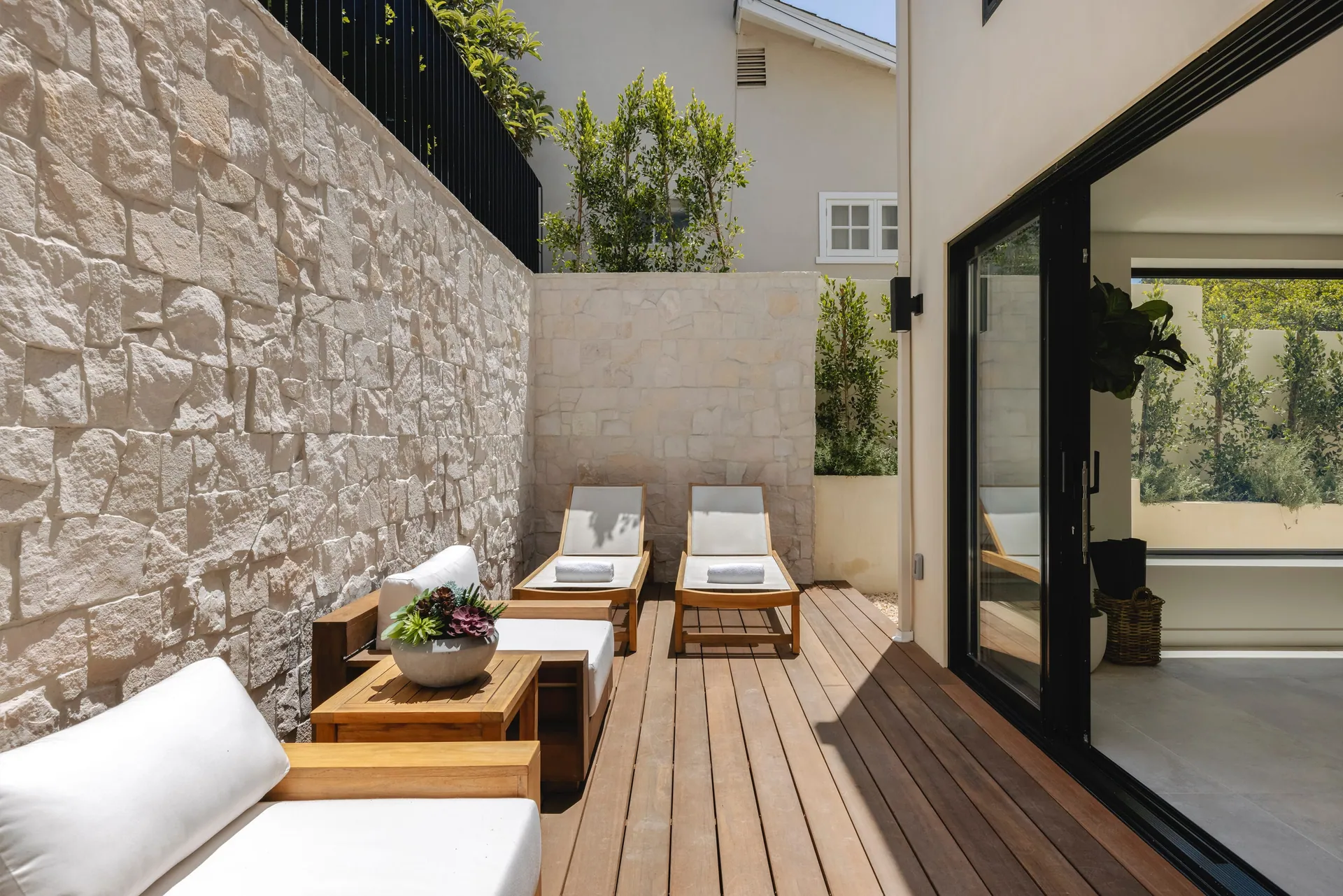 Alamo Street Residence
