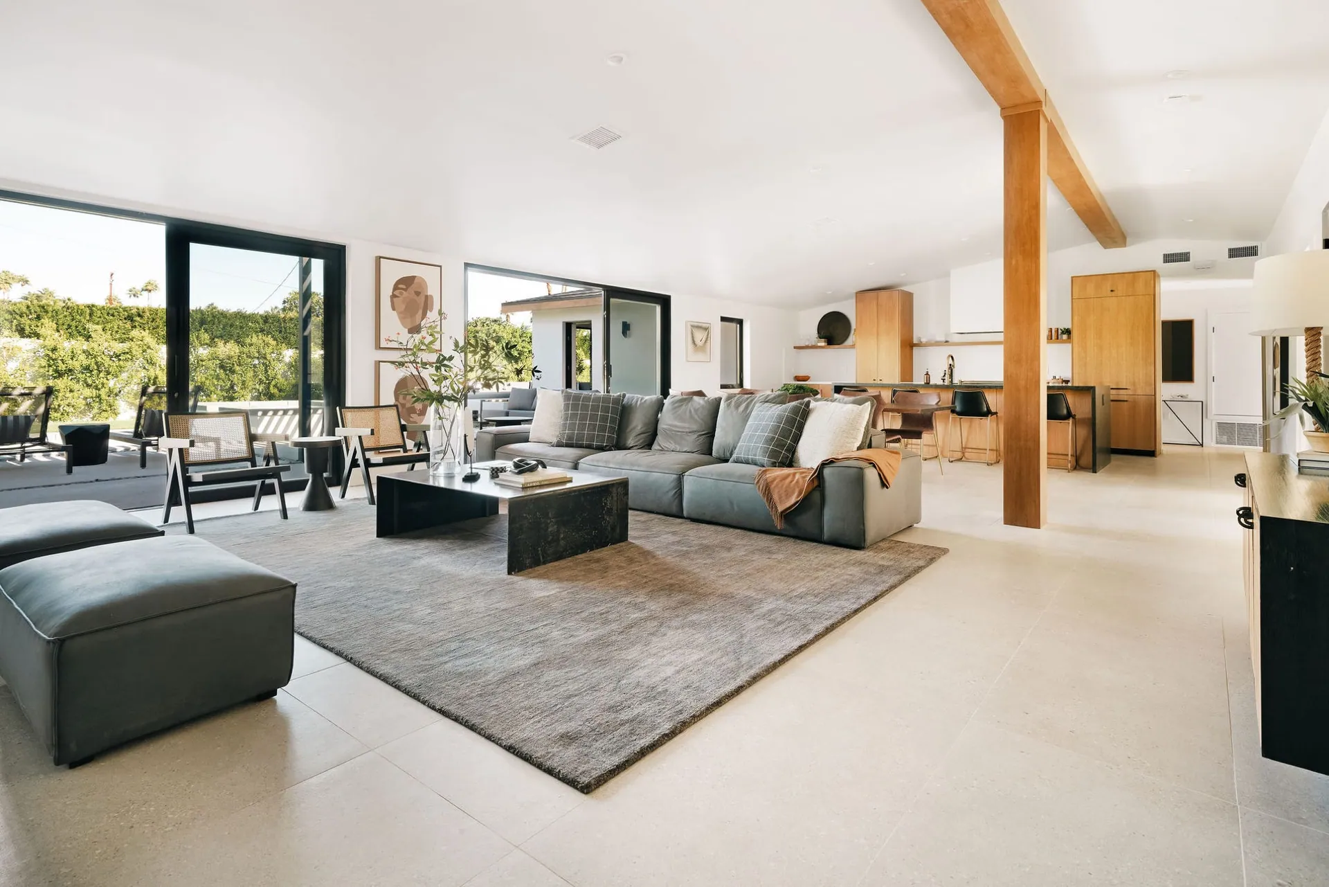 Calle Lileta Residence