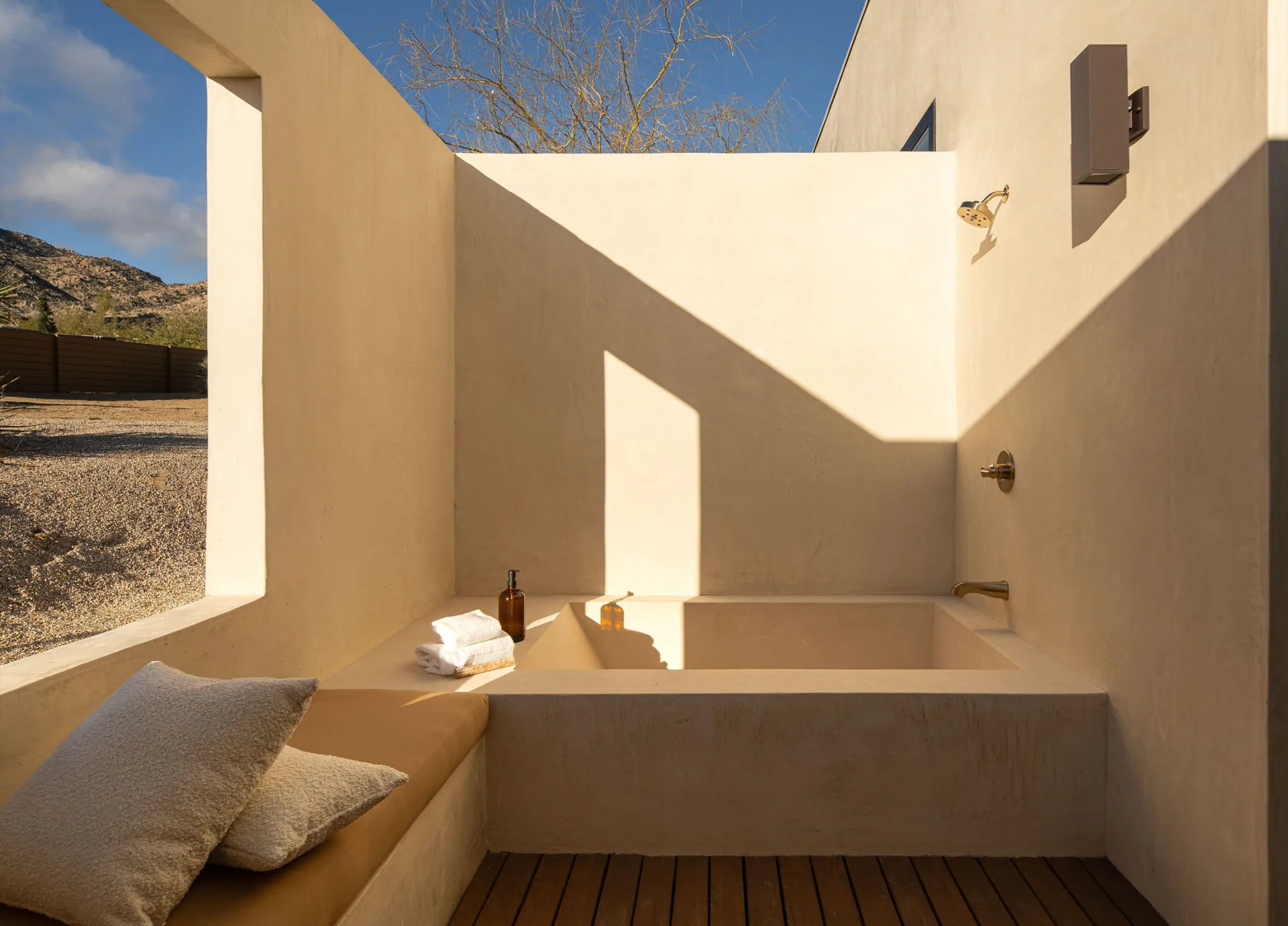 Fleur Drive Residence